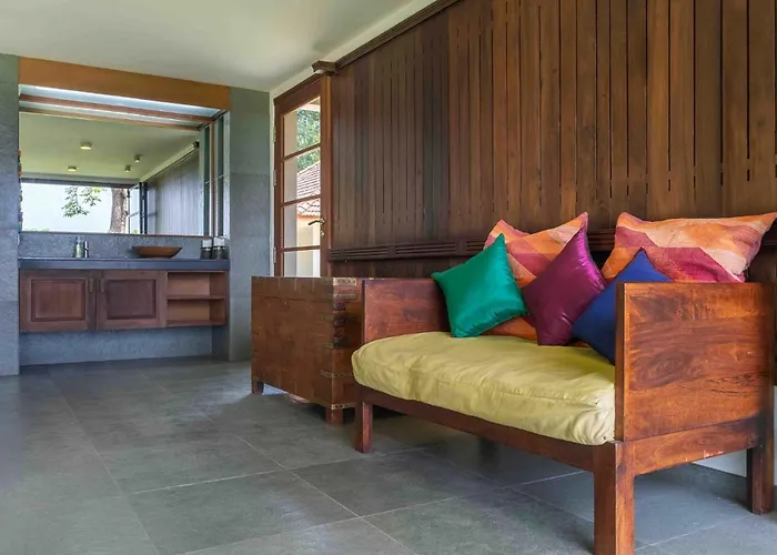 Stayvista At Cheppanam House With Infinity Pool - Kochi